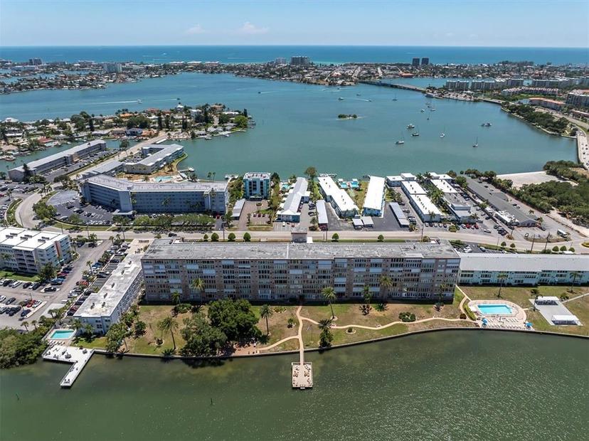 Picture of 1847 Shore Drive S Unit 215, South Pasadena FL 33707