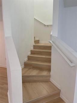 Picture of 1552 Broken Oak Drive Unit B, Winter Garden, FL 34787