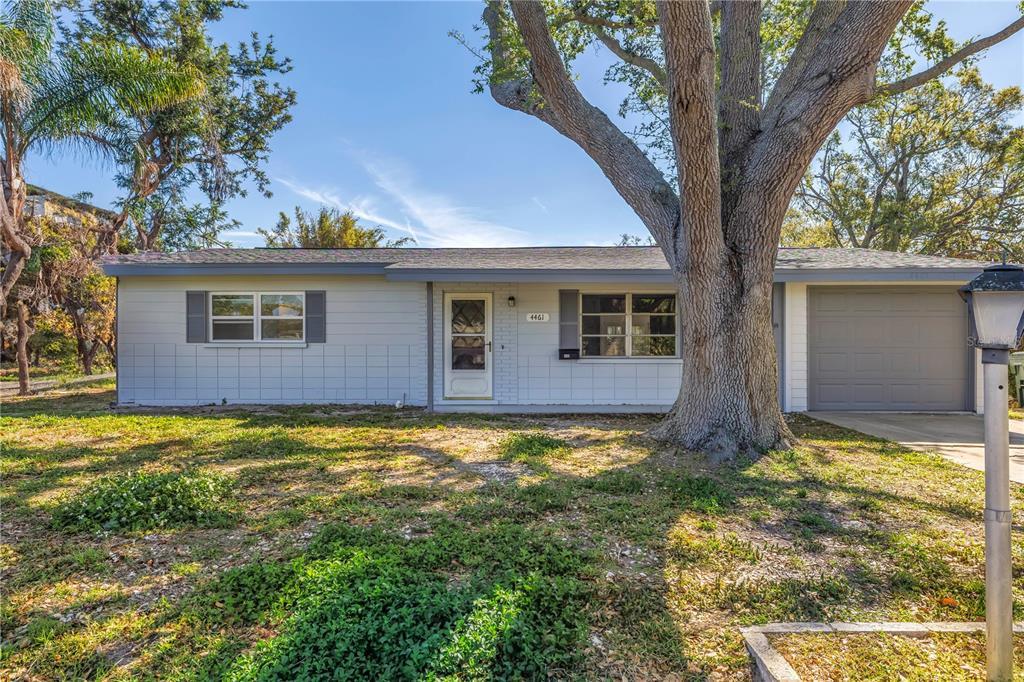 Picture of 4461 Maceachen Boulevard, Sarasota, FL 34233