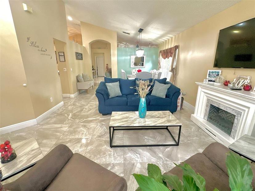Picture of 13440 Fordwell Drive, Orlando FL 32828