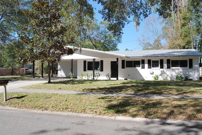 Picture of 1802 NE 15Th Terrace, Gainesville FL 32609