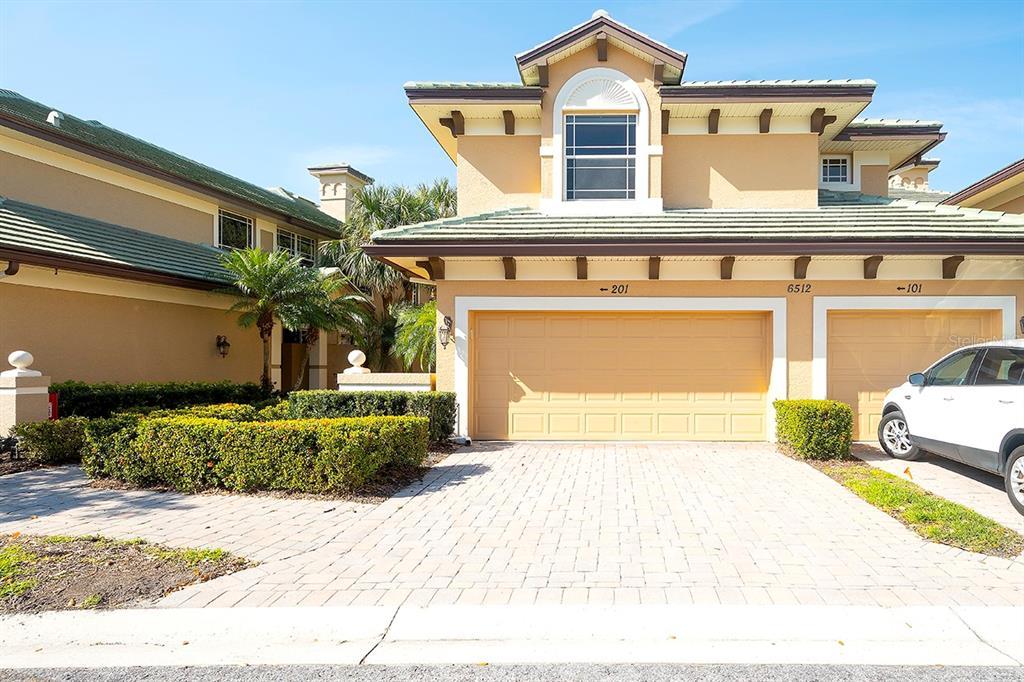 Picture of 6512 Moorings Point Circle Unit 201, Lakewood Ranch, FL 34202