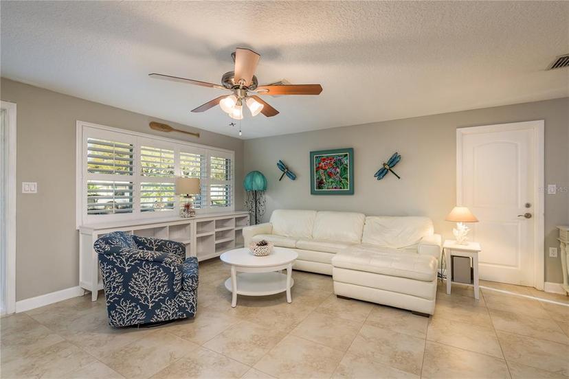 Picture of 2005 Harvard Avenue, Dunedin FL 34698