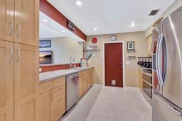 Picture of 4711 Travertine Drive, Tampa, FL 33615