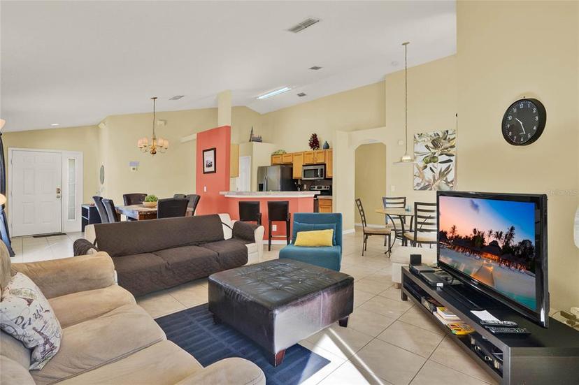 Picture of 151 Castaway Beach Way, Kissimmee FL 34746
