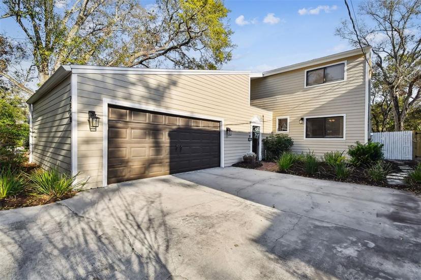 Picture of 2818 W Thornton Avenue, Tampa FL 33611
