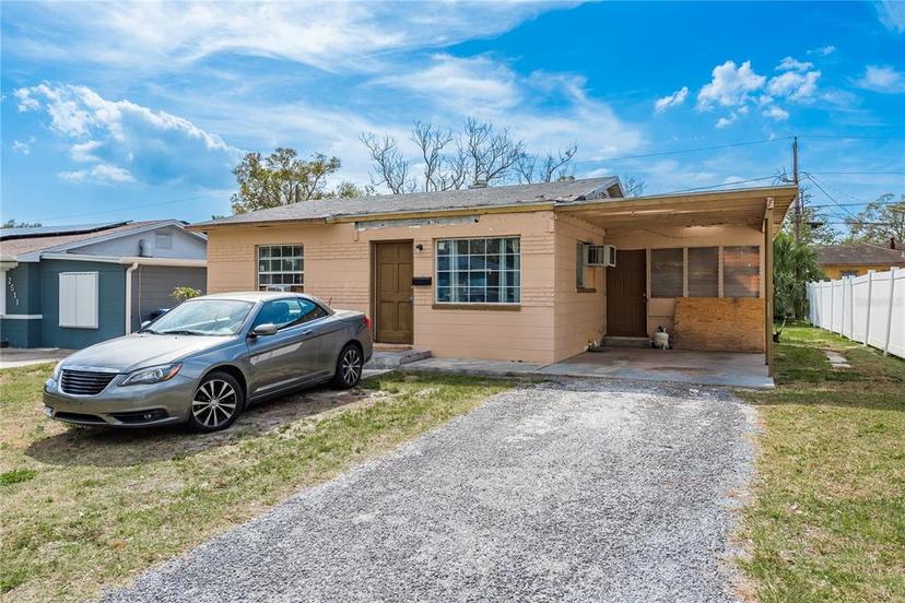 Picture of 2501 Auburn Street S, St Petersburg FL 33712