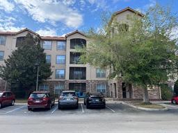 Picture of 1361 Tuscan Terrace Unit 7105, Davenport, FL 33896