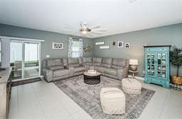 Picture of 6482 Beverly Hills Drive, Zephyrhills, FL 33541