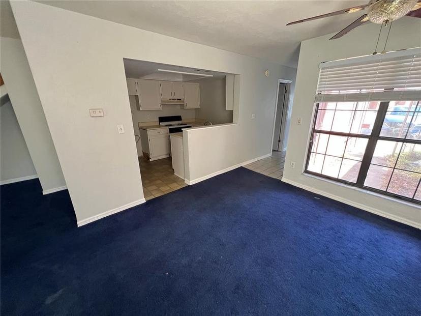 Picture of 5550 SW 8Th Place, Gainesville FL 32607