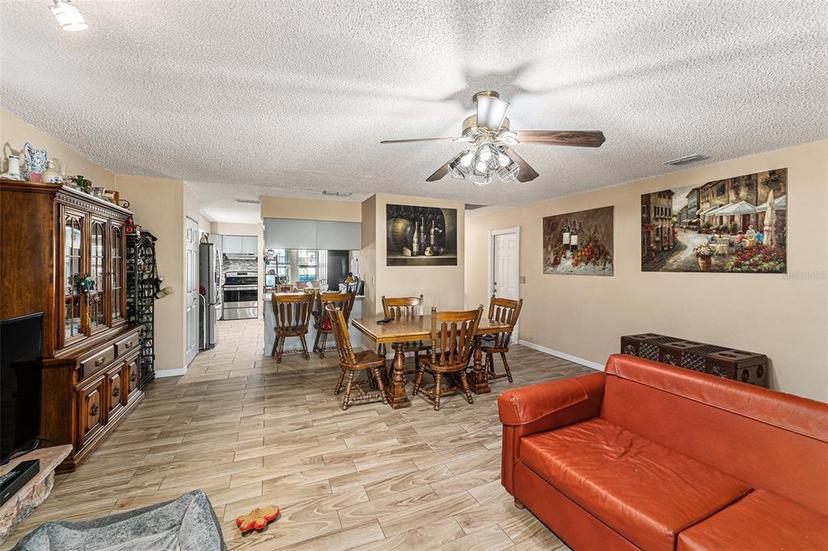 Picture of 908 Evelyn Avenue, Clearwater FL 33764