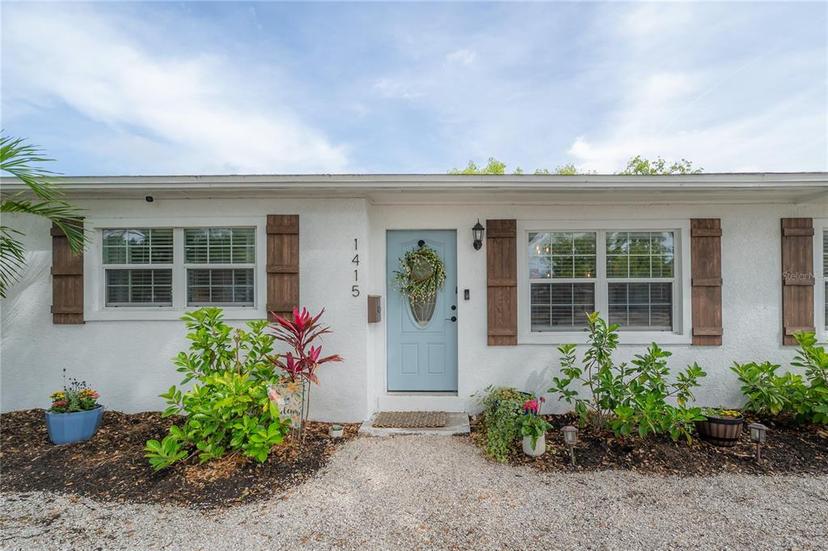 Picture of 1415 54Th Avenue N, St Petersburg FL 33703