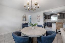 Picture of 1415 54Th Avenue N, St Petersburg, FL 33703