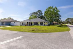 Picture of 2931 Chilton Street, Deltona, FL 32738