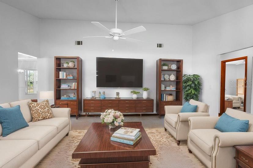 Picture of 951 Lovington Drive, Deltona FL 32738