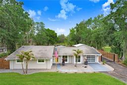 Picture of 5701 Lakeside Drive, Lutz, FL 33558