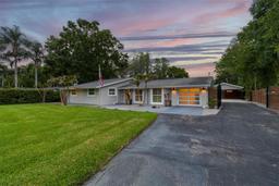 Picture of 5701 Lakeside Drive, Lutz, FL 33558