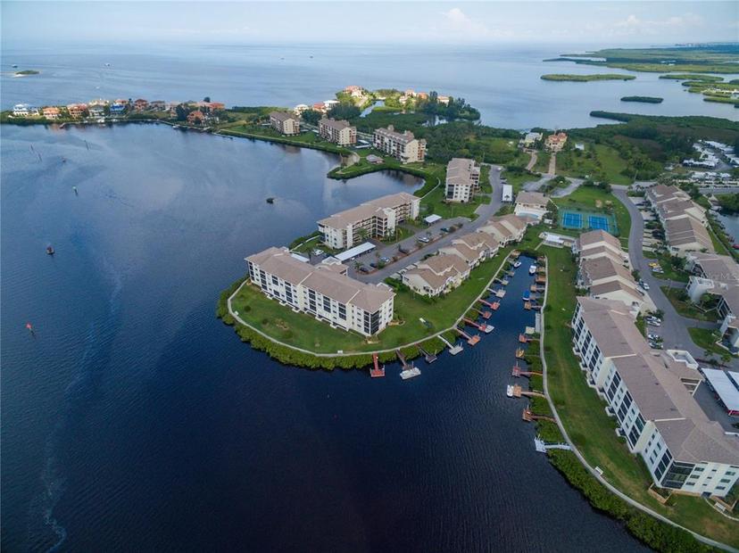 Picture of 8211 Brent Street Unit 816, Port Richey FL 34668