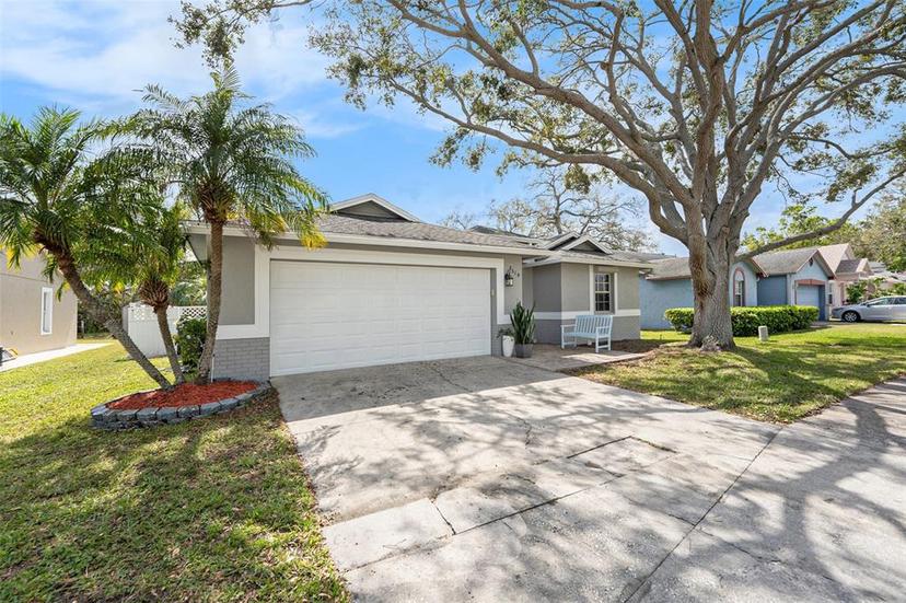 Picture of 2519 Southern Oak Circle, Clearwater FL 33764