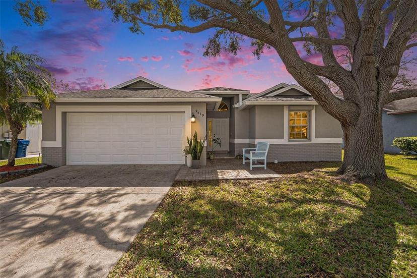 Picture of 2519 Southern Oak Circle, Clearwater FL 33764