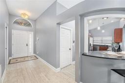 Picture of 2519 Southern Oak Circle, Clearwater, FL 33764