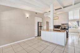 Picture of 2421 Cypress Lane, Lakeland, FL 33801