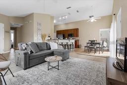 Picture of 407 Reserve Drive, Davenport, FL 33896