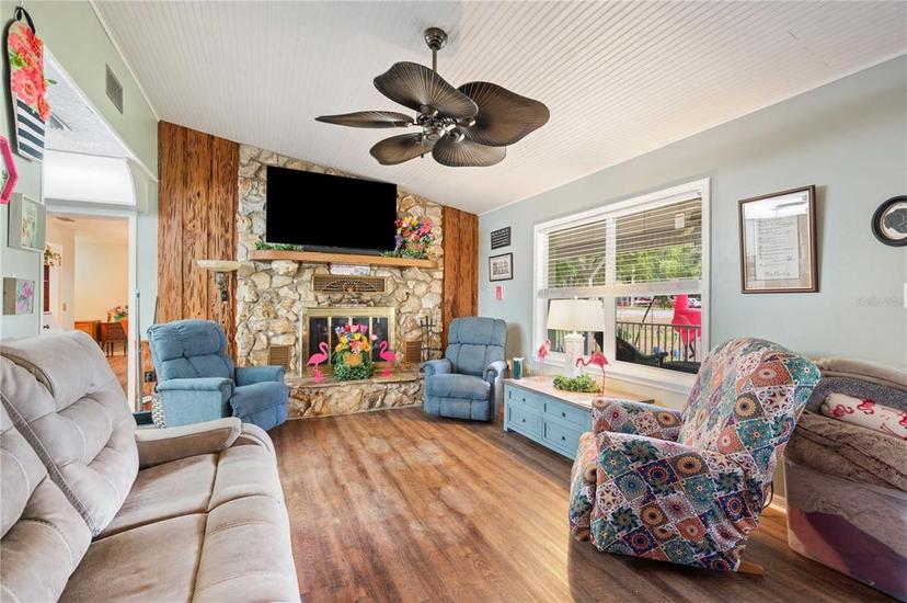 Picture of 132 E Belt Avenue, Bushnell FL 33513