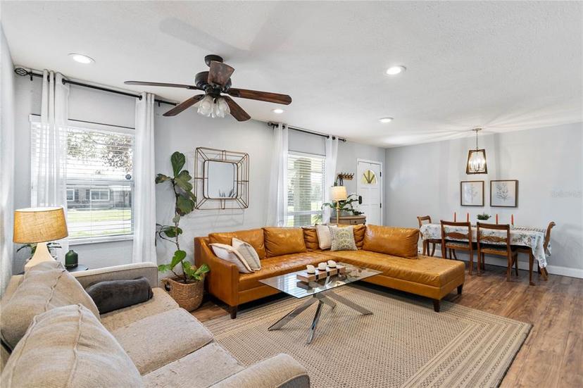Picture of 3913 W Wallace Avenue, Tampa FL 33611