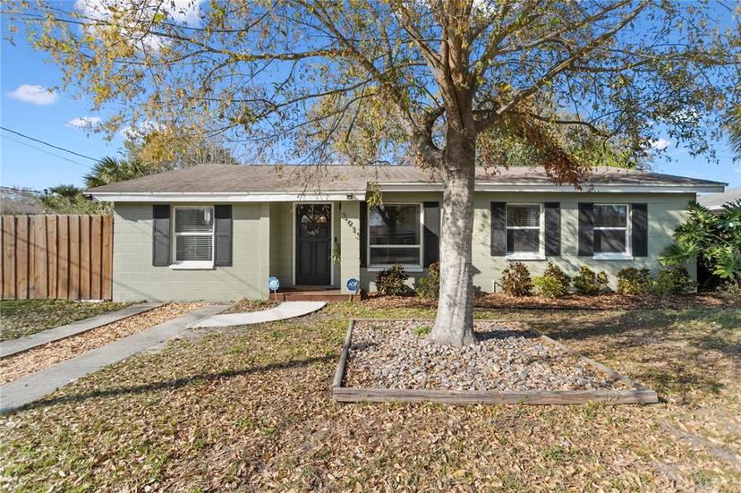 Picture of 3913 W Wallace Avenue, Tampa FL 33611