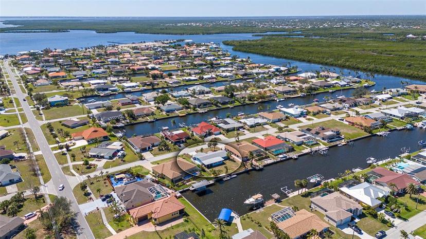 Picture of 108 Peckham Street Sw, Port Charlotte FL 33952