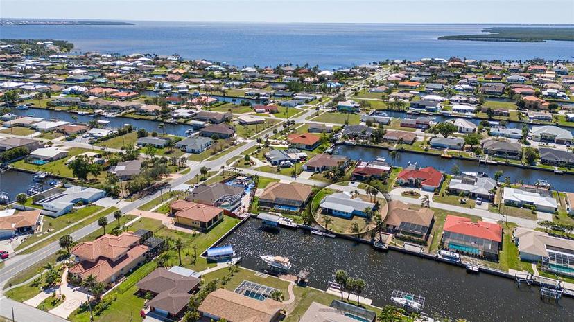 Picture of 108 Peckham Street Sw, Port Charlotte FL 33952