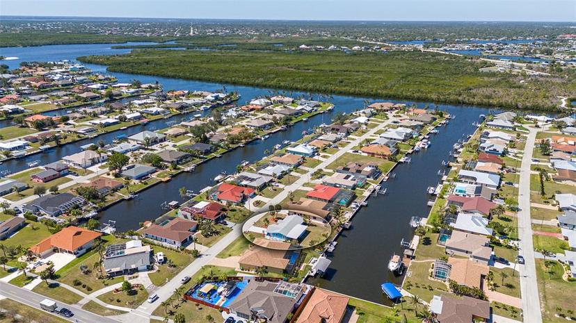 Picture of 108 Peckham Street Sw, Port Charlotte FL 33952