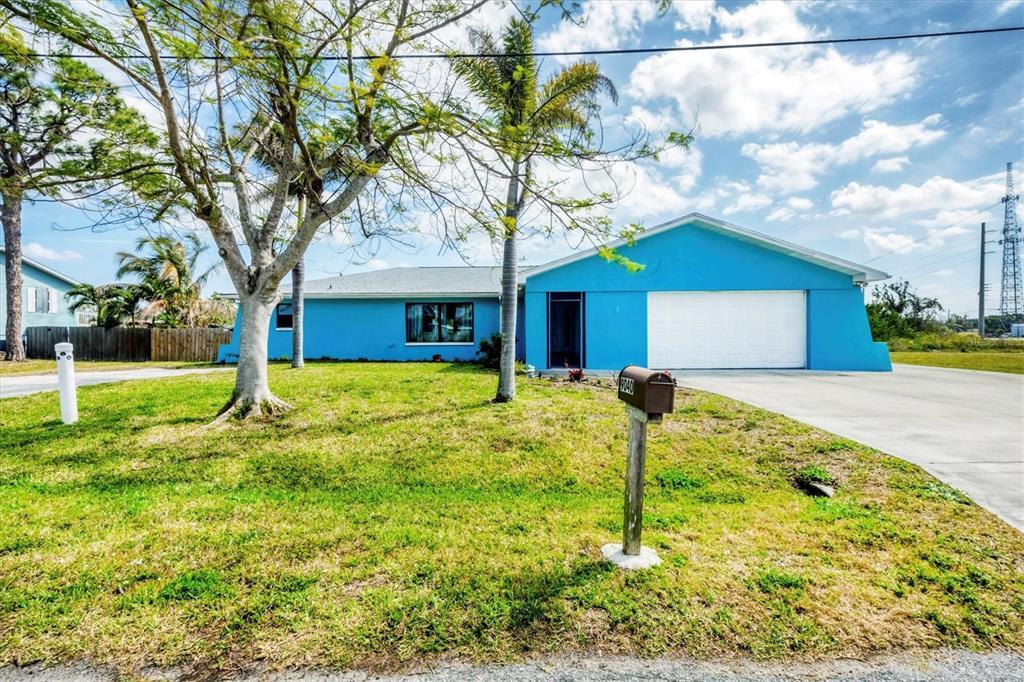 Picture of 9040 Everington Road, Englewood, FL 34224