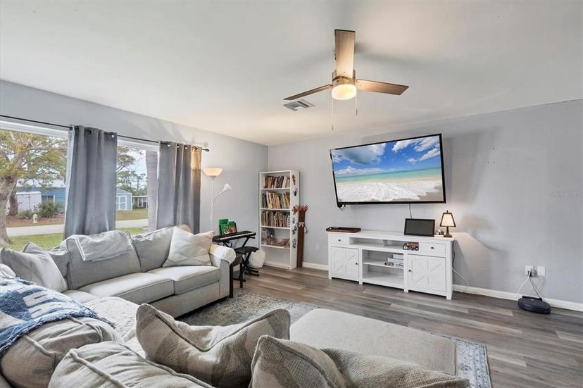 Picture of 9040 Everington Road, Englewood FL 34224