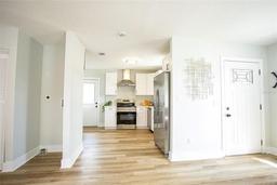 Picture of 6906 N Central Avenue, Tampa, FL 33604