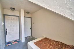 Picture of 404 Laurel Cove Way Unit 404, Winter Haven, FL 33884