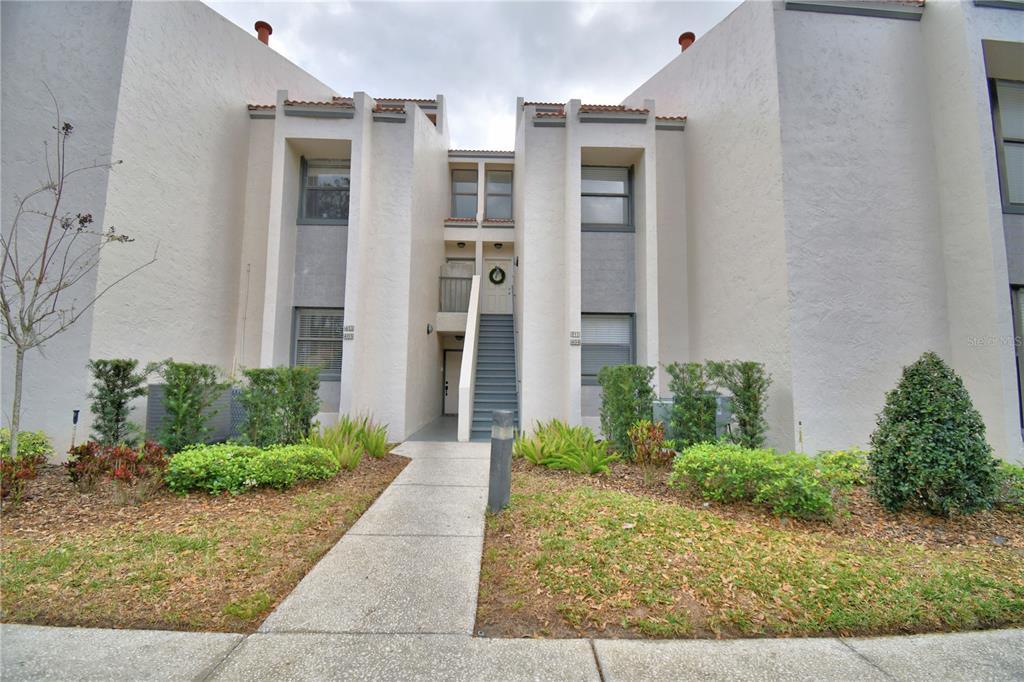 Picture of 404 Laurel Cove Way Unit 404, Winter Haven, FL 33884