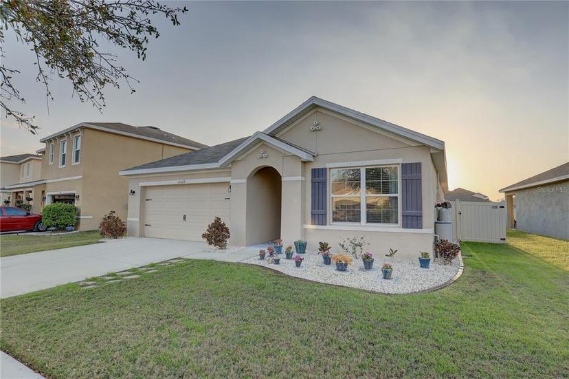 Picture of 12029 Gillingham Harbor Lane, Gibsonton FL 33534