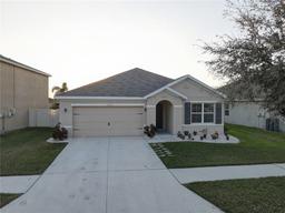 Picture of 12029 Gillingham Harbor Lane, Gibsonton, FL 33534