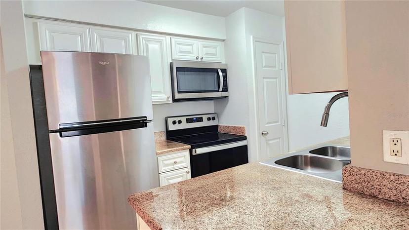 Picture of 552 Golden Raintree Place, Brandon FL 33510