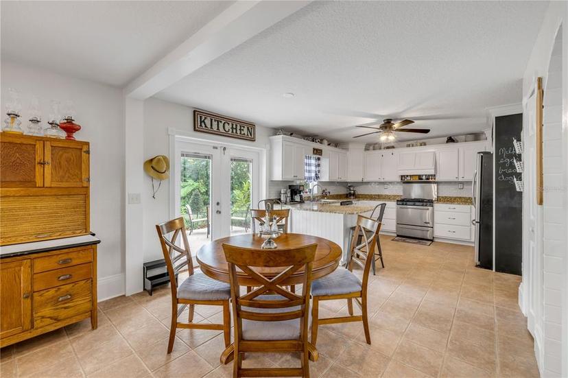 Picture of 905 Cascades Park Trail, Deland FL 32720