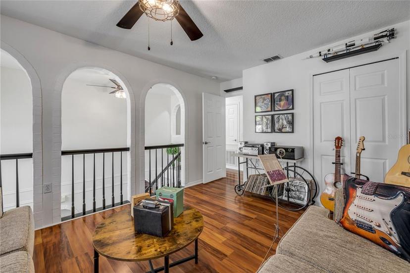 Picture of 905 Cascades Park Trail, Deland FL 32720