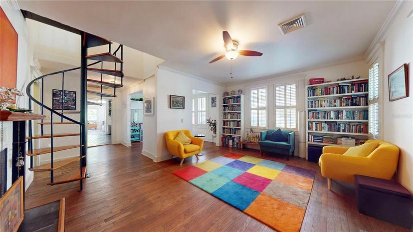 Picture of 2505 W Morrison Avenue, Tampa FL 33629