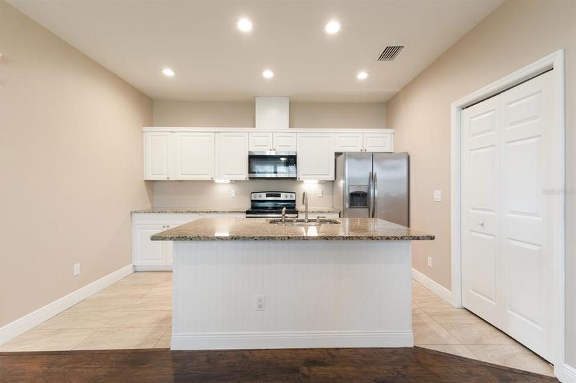 Picture of 11936 82Nd Street E, Parrish FL 34219