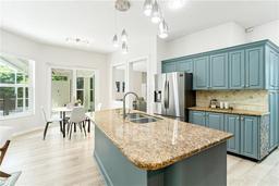 Picture of 15932 Ellsworth Drive, Tampa, FL 33647