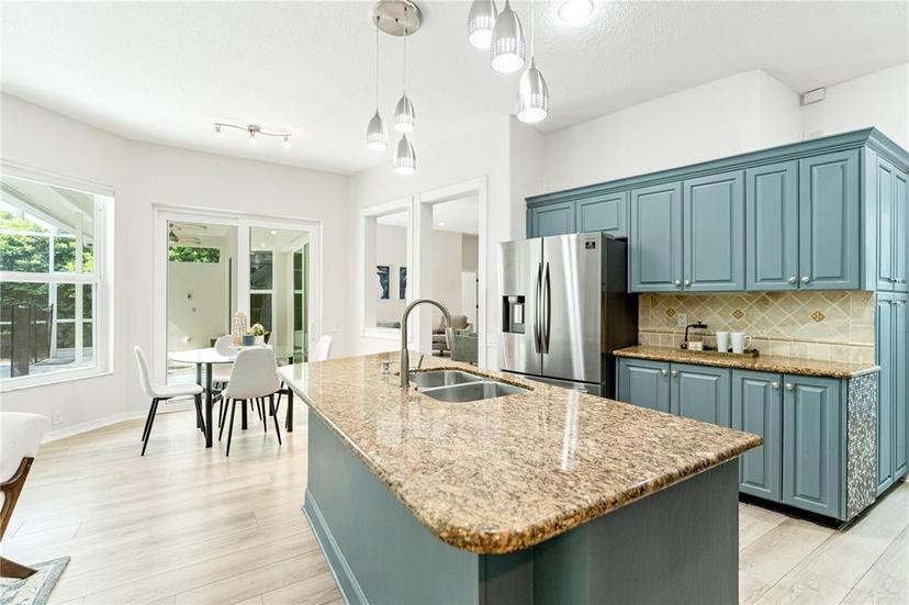 Picture of 15932 Ellsworth Drive, Tampa FL 33647