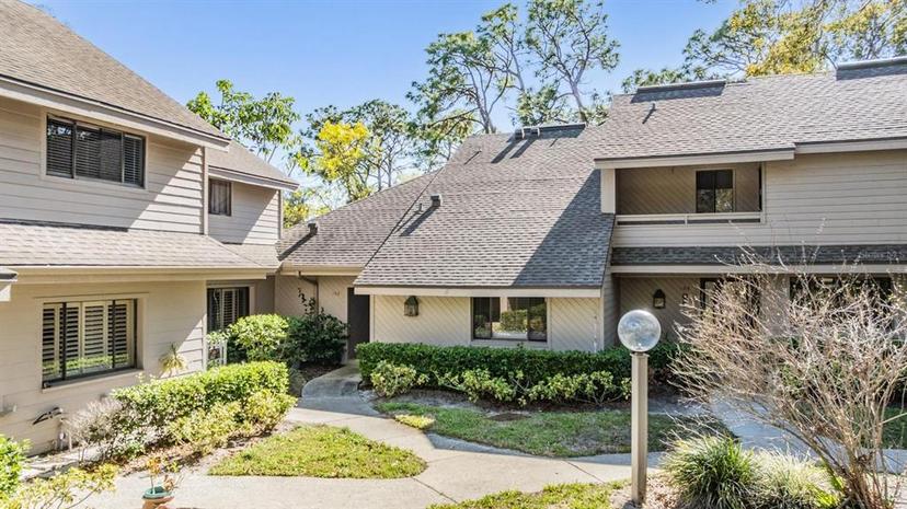 Picture of 102 Old Mill Pond Road, Palm Harbor FL 34683