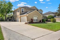 Picture of 558 Osprey Lakes Circle, Chuluota, FL 32766