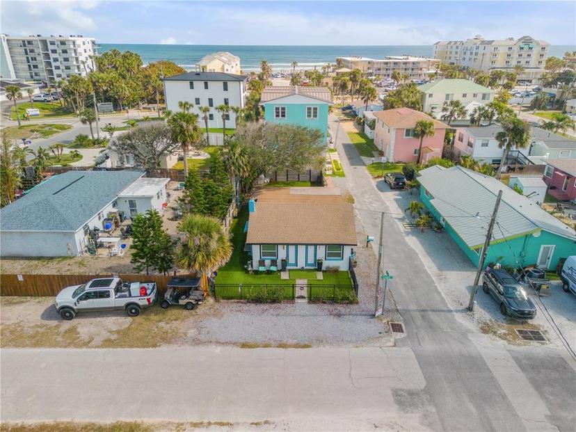 Picture of 301 N Cooper Street, New Smyrna Beach FL 32169